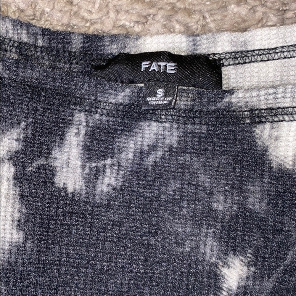 Oversized top - Picture 2 of 4